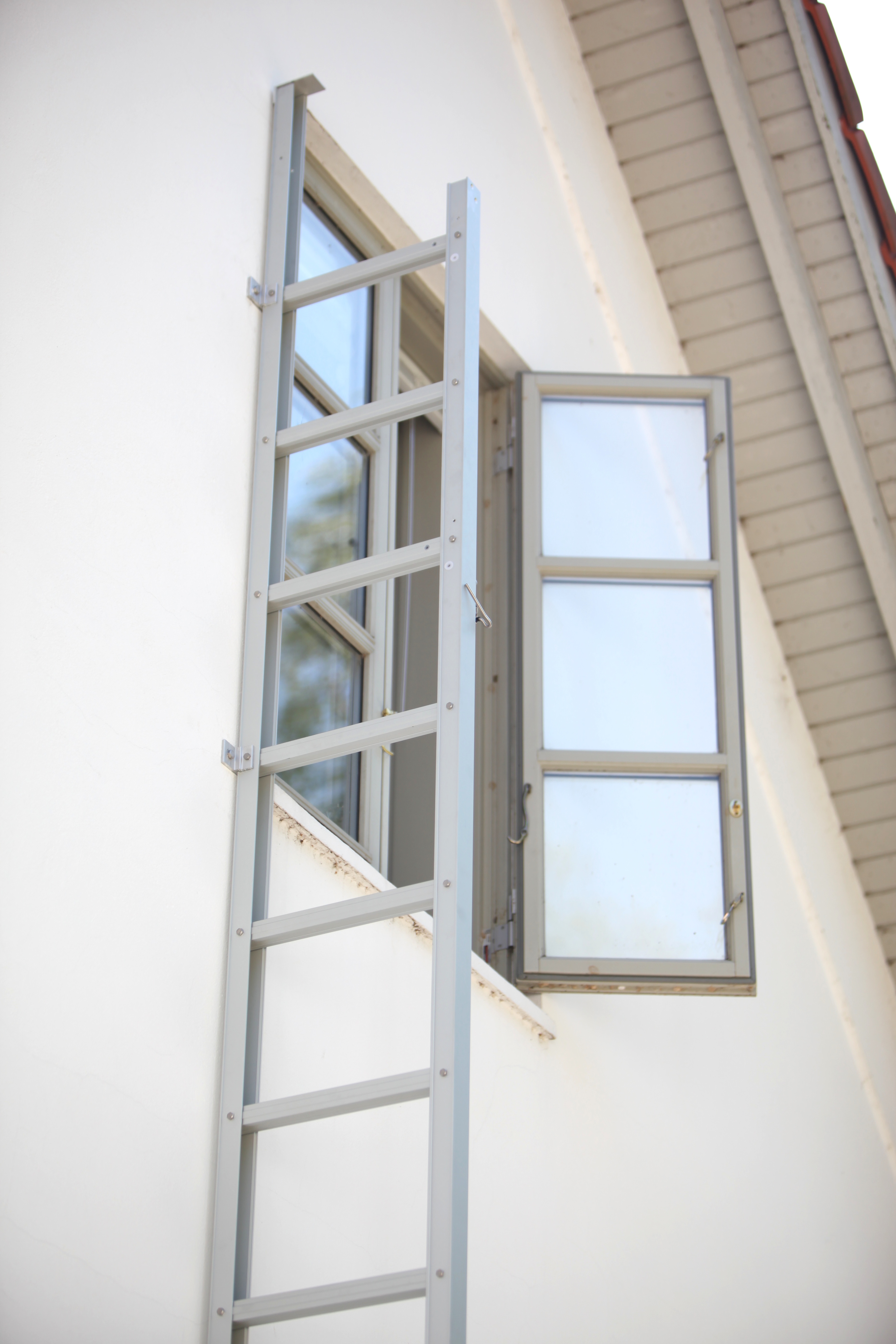 Modum Fire Escape Ladder 34 pic